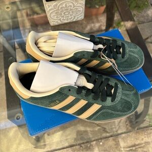 Adidas Gazelle Indoor Forest Green and Beige Sneakers